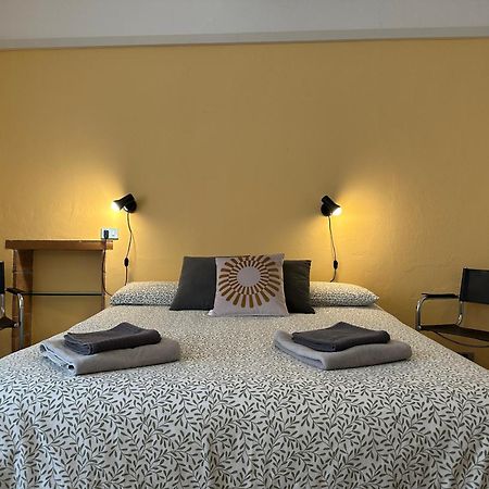 Ferienwohnung Bilocale Economico, In Pieno Centro A Lucca Exterior foto